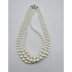 Vintage Triple-Strand Faux Pearl Necklace 14/20 Gold-Filled Rose Clasp 15–17″